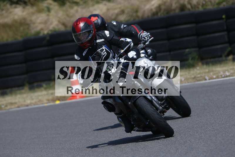 Archiv-2023/28 05.06.2023 Moto Club Anneau du Rhin/blanc-novice/25
